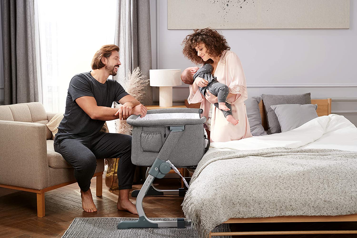 Bedside Crib UNO UP, Travel Cot, Co-Sleeping Bed, Ajustable Height, Easy Fixing, Foldable Side Wall, Transport Wheels, with Accessories, Mattress, Cotton Sheet, for Newborn, 0-9 kg, Gray ?? MULTIFUNCTIONAL - a lightweight 2-in-1 travel cot for babies from